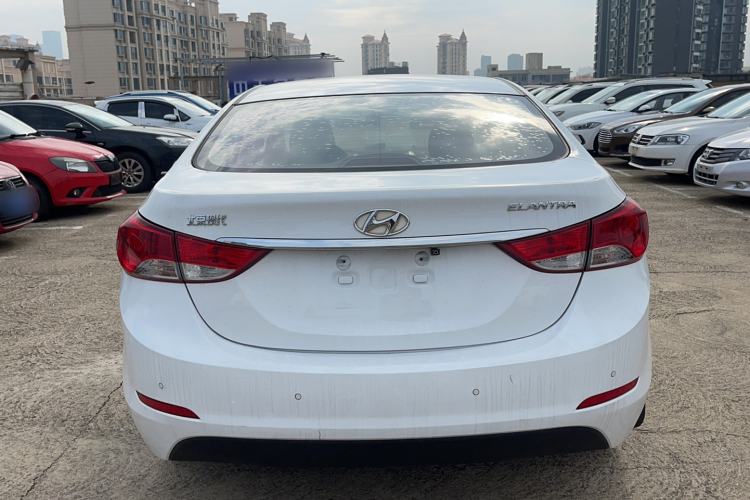Used Hyundai Elantra (5th Generation / Langdong) 2012 1.6L Automatic Fashion Edition Rear