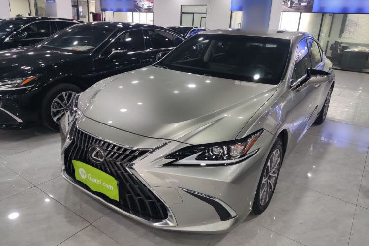 Used Lexus ES 2022 200 Excellence Edition