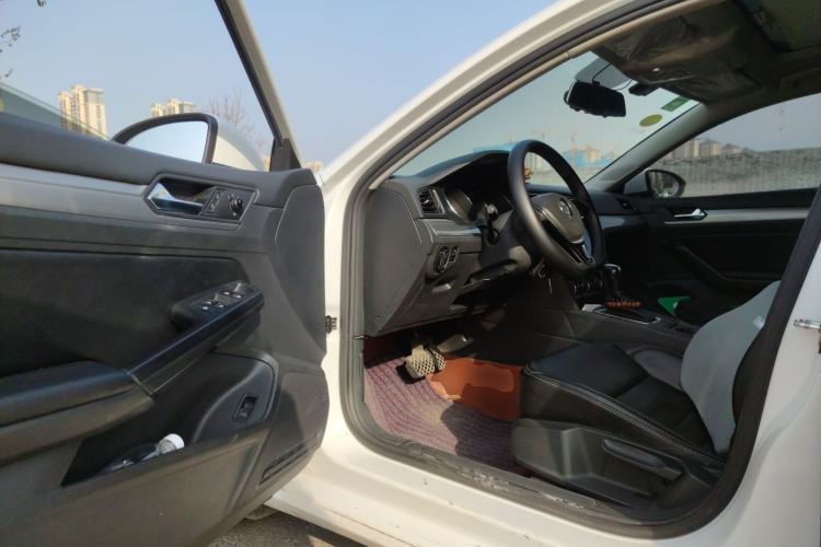 Used Volkswagen Lamando 2017 230TSI DSG Fashion Edition