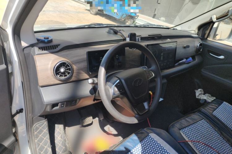 Used Ruichi EC75 2024 Pioneer Model I 50.38 kWh Center Console