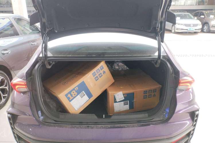 Used GAC Trumpchi EMPOW 2023 400T Automatic R PRO