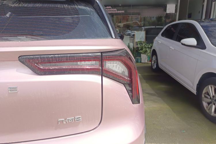 Used Geometry E Firefly 2024 301km Starlight