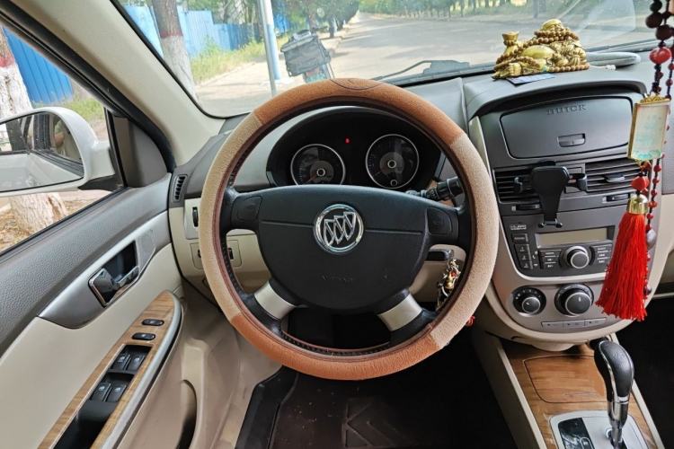 Used Buick Excelle 2015 1.5L Automatic Luxury Edition