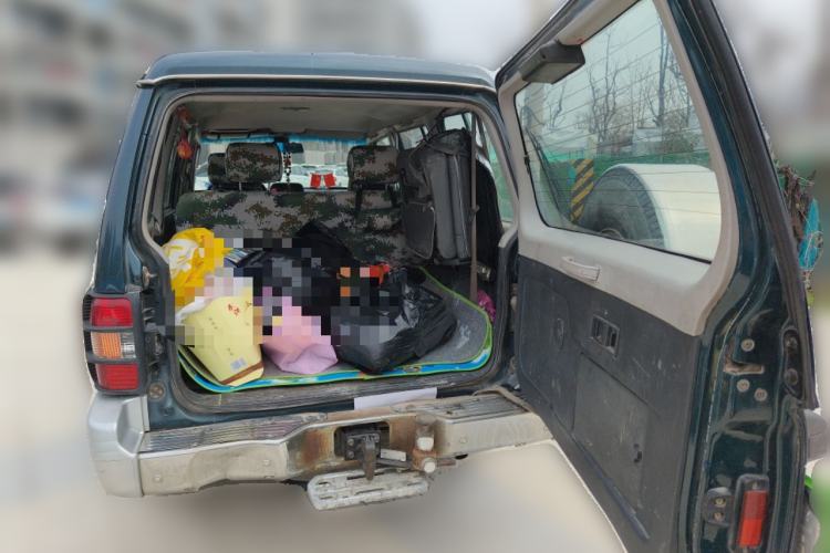 Used Leopaard Heijingang 2013 2.2L Manual 4x4 Standard Edition Trunk