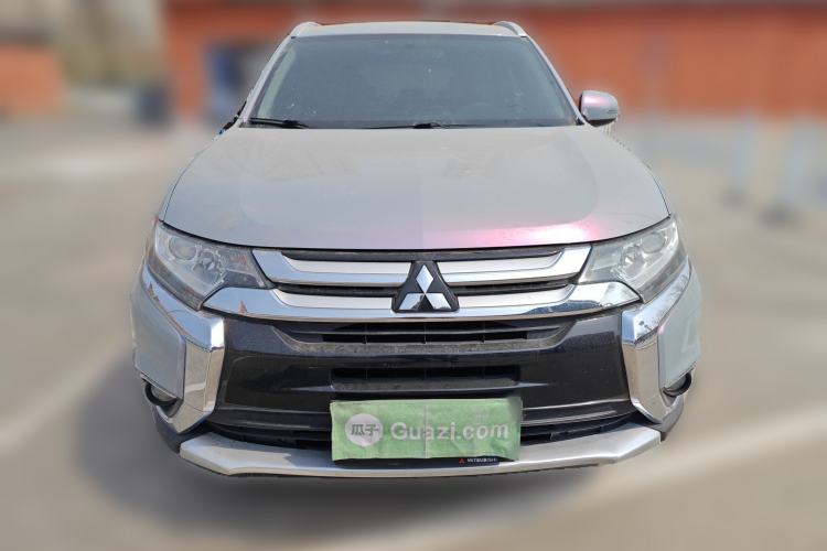 Used Mitsubishi Outlander 2018 2.0L Two-Wheel Drive Glory Edition 5 Seats