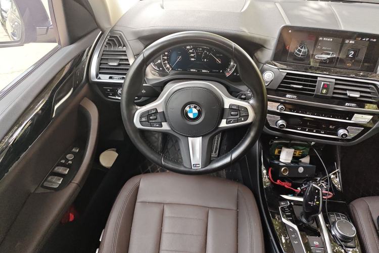 Used BMW X3 2018 xDrive25i Luxury Package China V Steering Wheel