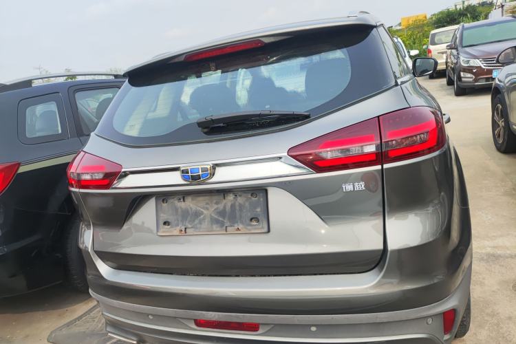 Used Geely Auto Emgrand X7 Sport 2018 1.8TD Automatic Two-Wheel Drive Smart Connect 4G Internet Edition
