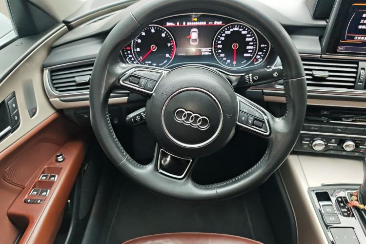 Used Audi A7 2018 40 TFSI Ambition Edition Steering Wheel