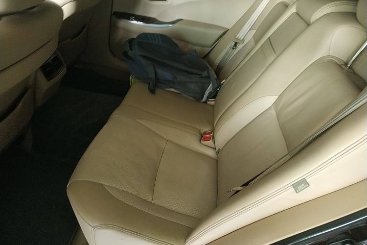 Used Toyota Crown 2012 2.5L Royal Leather Edition Left Rear Seat