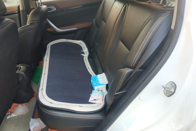 Used Dongfeng Aeolus AX4 2018 1.6L DCT Trendy & Stylish Model with Sunroof