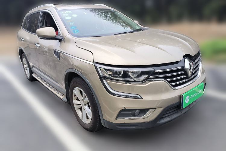 Used Renault Koleos 2018 2.0L Two-Wheel-Drive Luxury Edition Front Right 45 Deg