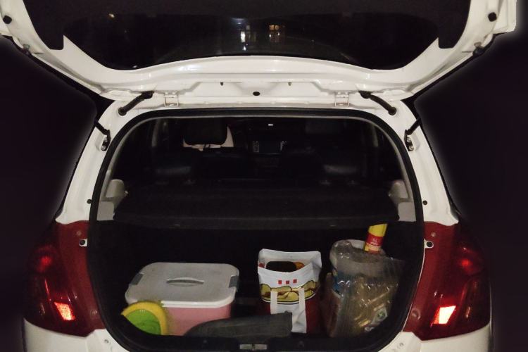 Used Suzuki Swift 2013 1.3L Manual Value Edition Trunk