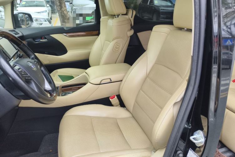 Used Toyota Alphard 2015 3.5L Prestige Edition
