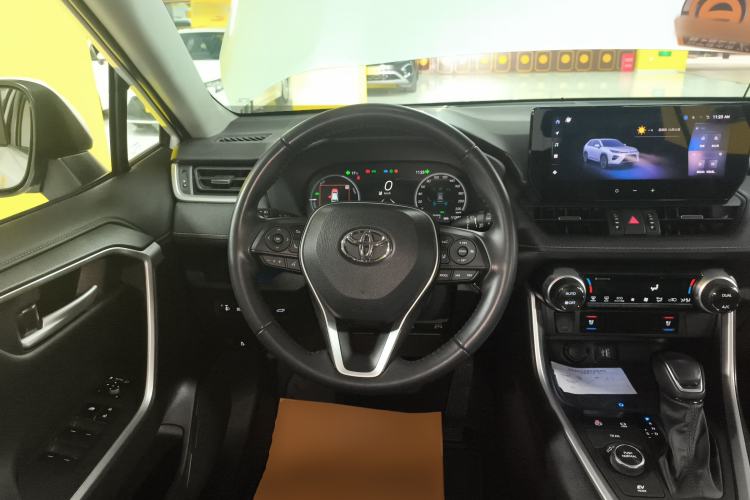 Used Toyota Wildlander 2023 Dual-Motor 2.5L E-CVT Four-Wheel Drive Prestige Edition