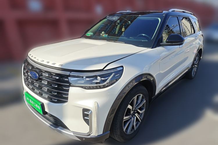 Used Ford Explorer 2023 EcoBoost 285 Four-Wheel Drive Titanium Edition 6 Seats