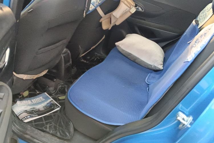 Used Buick Encore 2015 1.4T Automatic Two-Wheel Drive Urban Elite Version