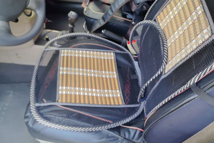 Used Chevrolet Lova 2010 1.4 MT Fengdu Version
