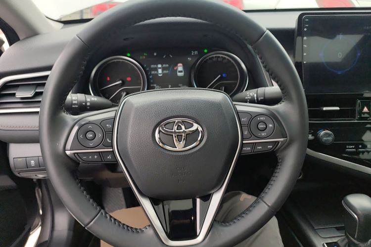 Used Toyota Camry 2021 2.0G Luxury Edition