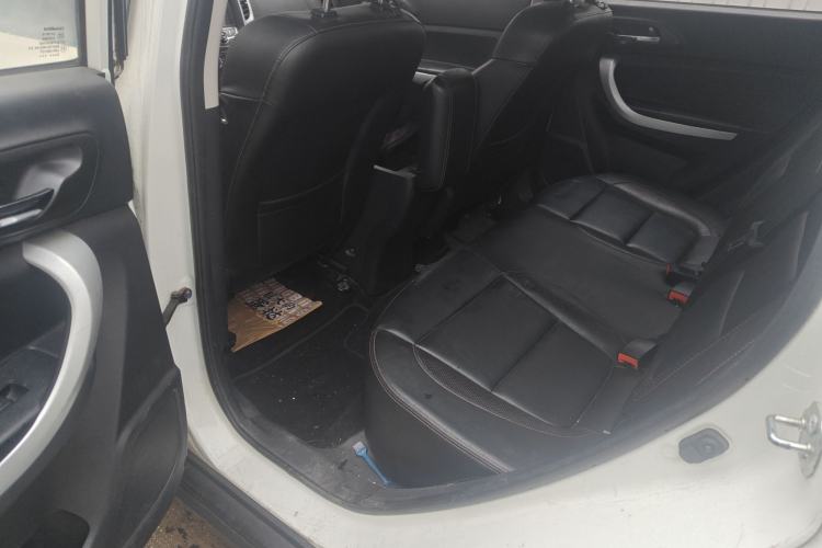 Used CHANGAN CS35 2015 1.6L Manual Luxury Model China IV Standard Left Rear Seat