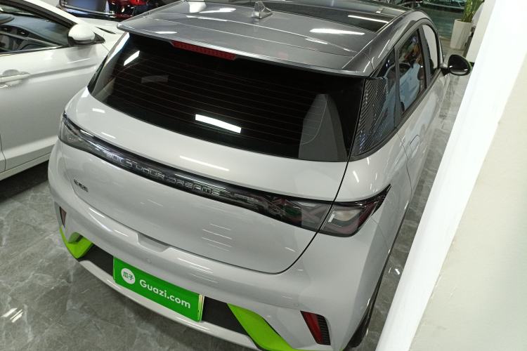 Used BYD Dolphin 2021 405 km Fashion Edition
