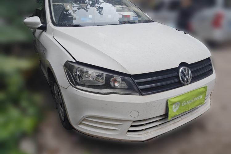 Used Volkswagen Jetta 2015 1.6L Manual Fashion Edition
