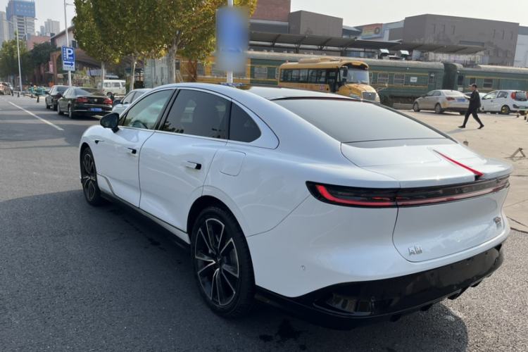 Used VOYAH PASSION 2024 PHEV Four-Wheel Drive Ultra-Long Range Flagship Model