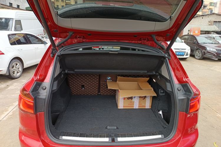 Used BMW X1 2018 sDrive18Li Luxury Model
