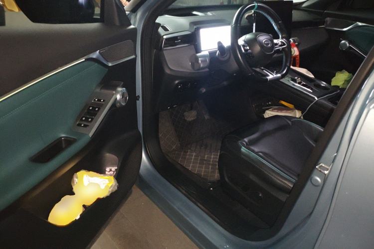 Used GAC Trumpchi EMKOO 2022 1.5T Supernova Max Edition Driver Seat