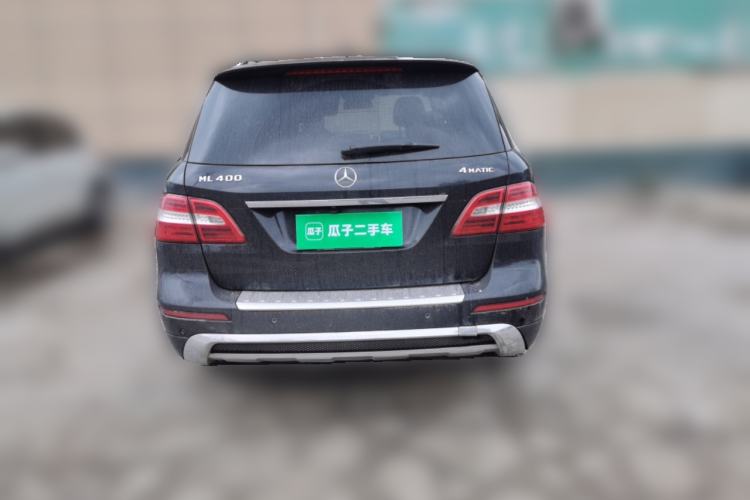 Used Mercedes-Benz M-Class 2014 ML 400 4MATIC Luxury Model Rear