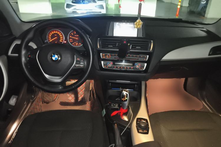 Used BMW 1 Series 2015 120i Leading Model