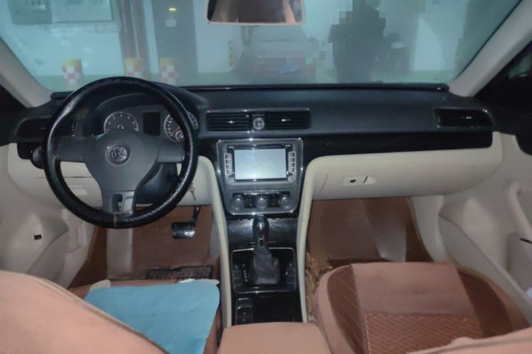 Used Volkswagen Passat 2014 1.8TSI DSG Prestige Edition Center Console