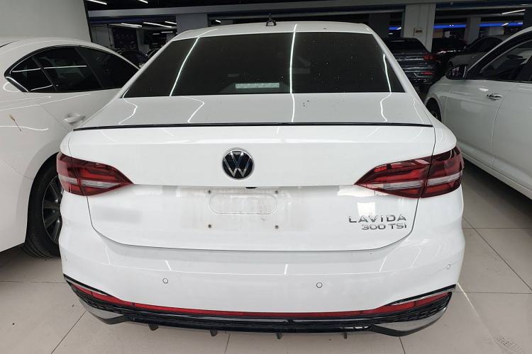 Used Volkswagen Lavida 2023 300TSI DSG Starry Full-Comfort Edition