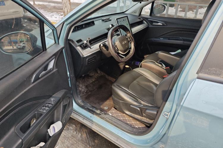 Used NETA V 2021 Long-Range Entertainment Edition Upgrade Model