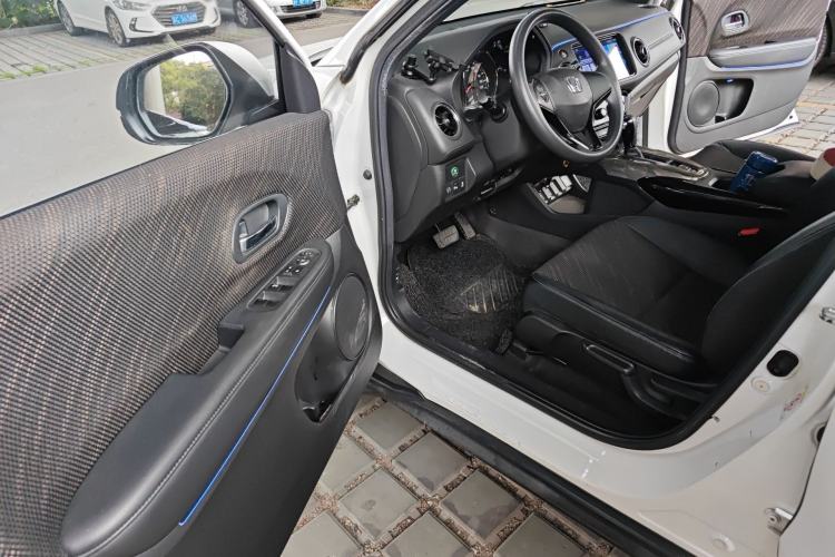 Used Honda XR-V 2015 1.8L EXi CVT Comfort Version