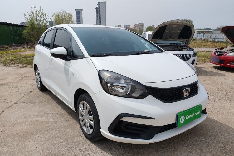 Used Honda Fit 2021 1.5L CVT Trend Edition Front Right 45 Deg