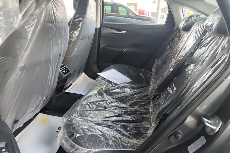 Used CHANGAN Eado PHEV 2025 Smart New Blue Whale 145KM High-Energy Edition
