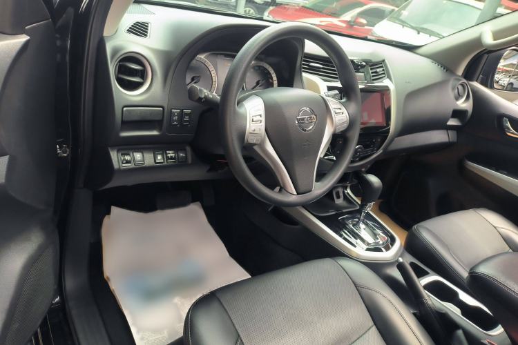 Used Nissan Terra 2020 2.5L XL Upper Automatic Two-Wheel Drive Luxury Edition Interior 3