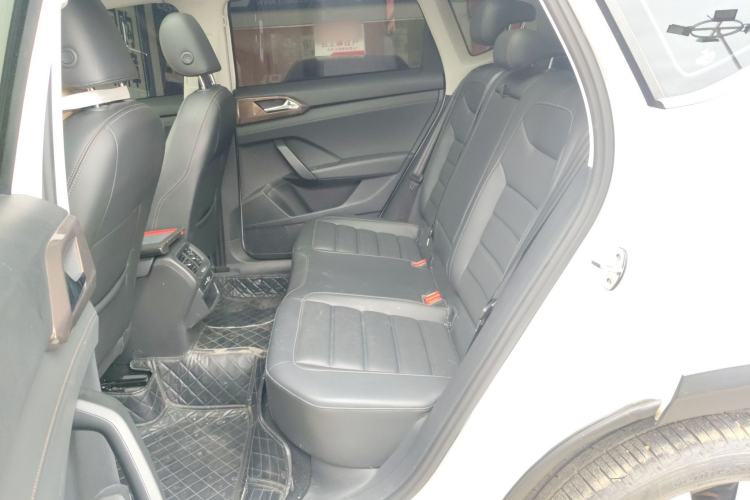 Used Volkswagen Tharu 2022 280TSI Two-Wheel-Drive Luxury Edition