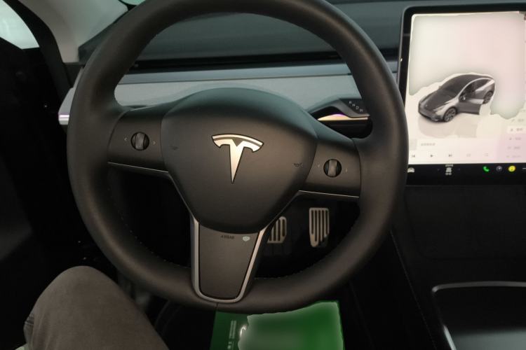 Used Tesla Model Y 2024 Rear-Wheel-Drive Version

