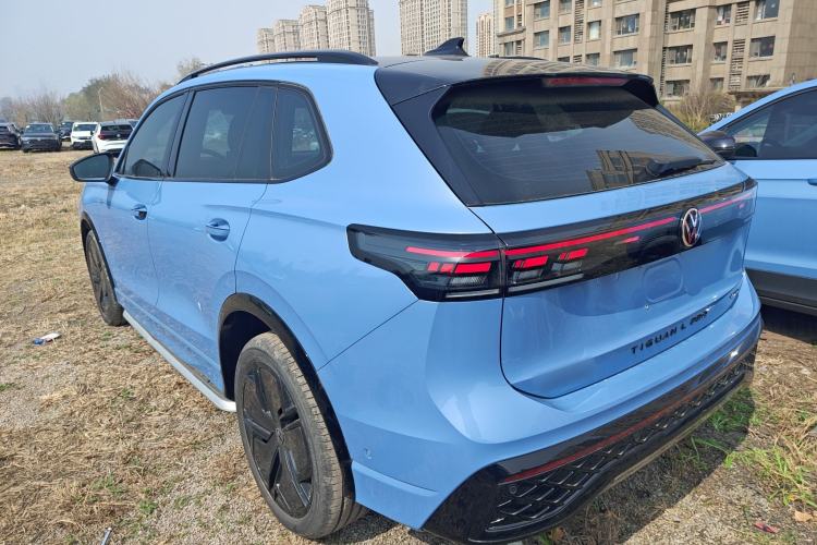 Used Volkswagen Tiguan L 2024 PRO 380TSI Four-Wheel Drive R-Line Prestige Edition Rear Left 45 Deg