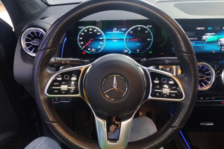 Used Mercedes-Benz EQB 2023 EQB 260
