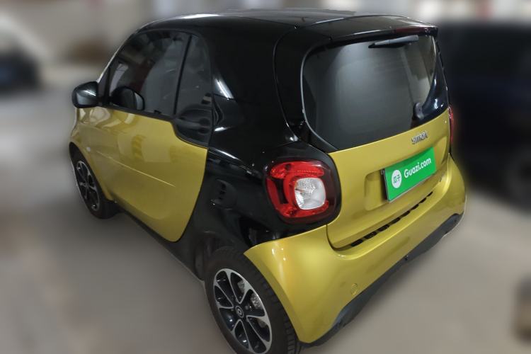 Used smart fortwo 2015 1.0L 52 kW Hardtop Passion Edition