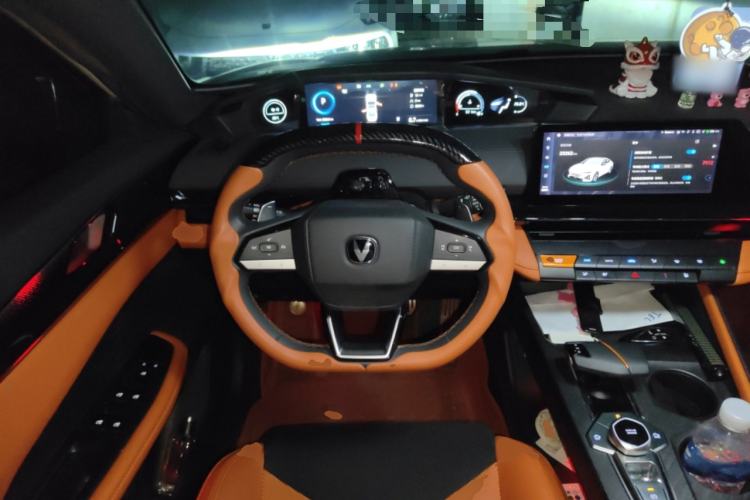 Used CHANGAN UNI-V 2024 2.0T Classic Sport Edition
