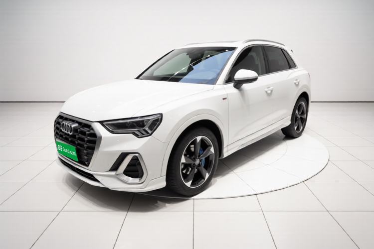 Used Audi Q3 2019 35 TFSI Fashion Dynamic Model Guazi used car, China used car export, Used car for sale, Used  cars, Cheapest cars for sale