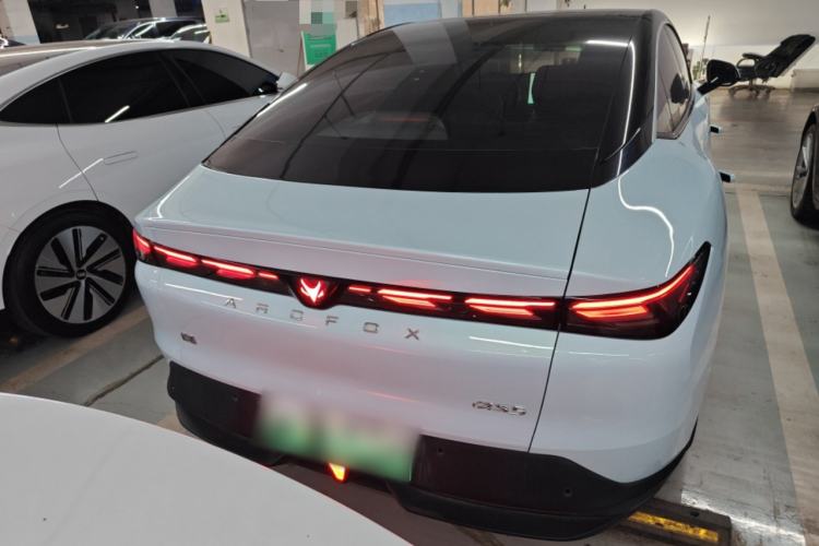 Used ARCFOX Alpha S5 2025 560MAX 185kW