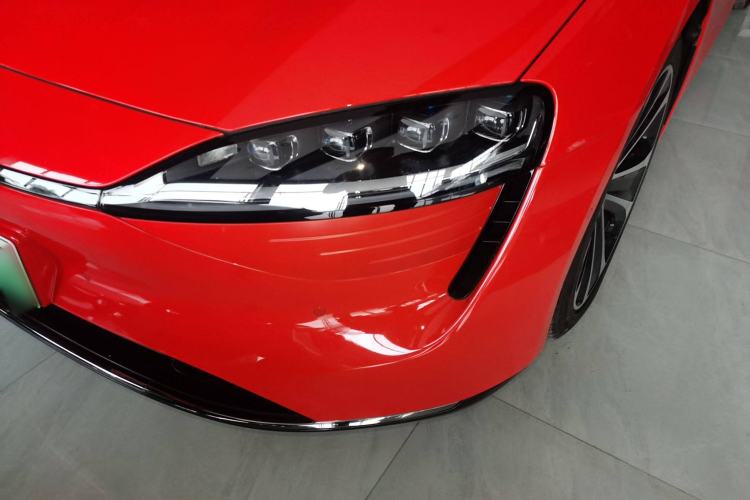 Used Hima Luxeed S7 2025 785 km Ultra