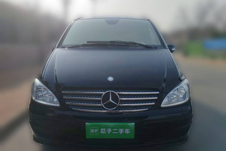 Used Mercedes-Benz Viano 2011 2.5L Limited Edition Front