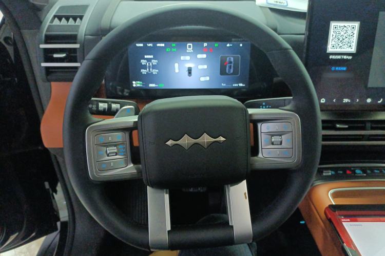 Used Formula Leopard Tai 7 2025 Model 200 km Two-Wheel Drive Max Edition