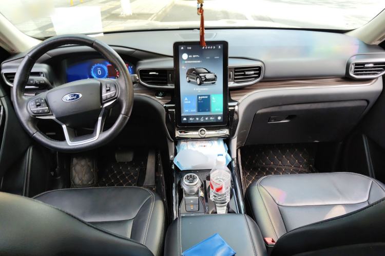 Used Ford Explorer 2020 EcoBoost 285 4x4 Titanium Edition 7-Seater
