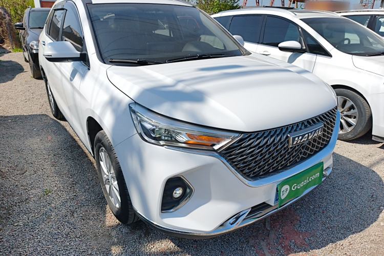 Used Haval M6 2021 PLUS 1.5T Manual Luxury Smart Connectivity Model Front Right 45 Deg